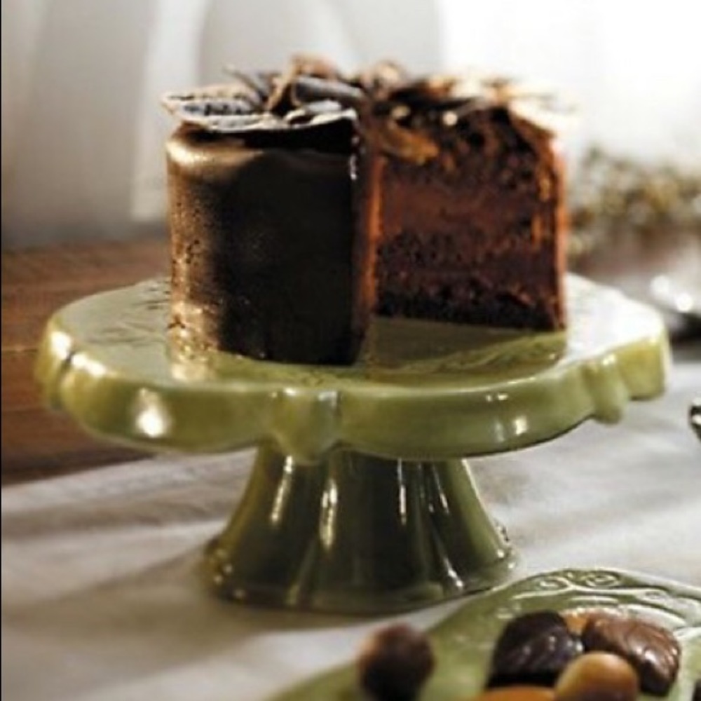 Southern Living At Home Green Ceramic Pedestal Cake Stand - Picture 3 of 5